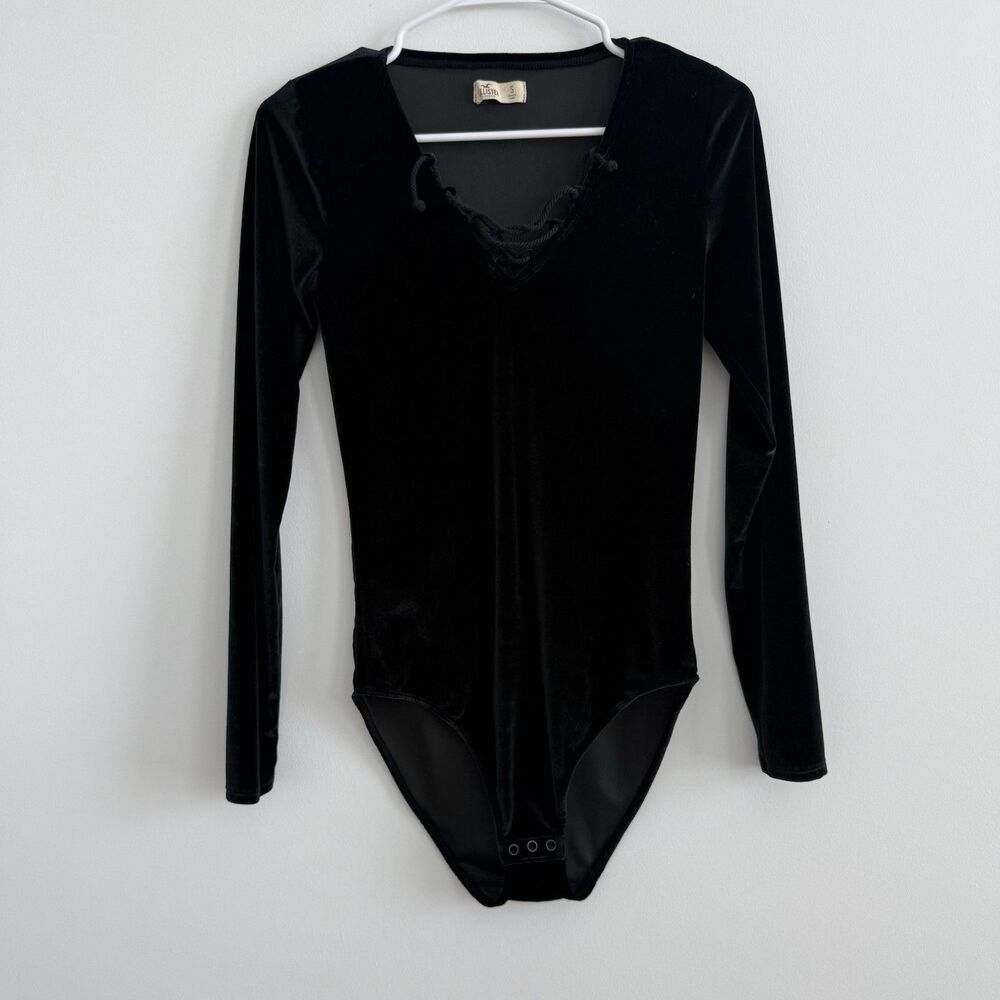 Hollister Y2K Bodysuit Black Velvet Lace Up V Neck Long Sleeve Whimsigoth Small